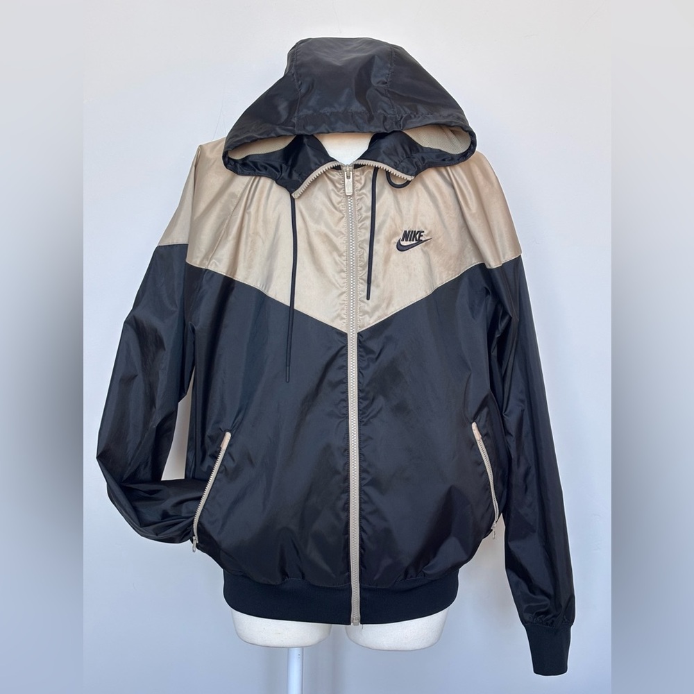 NWOT.Men’s Nike Jacket